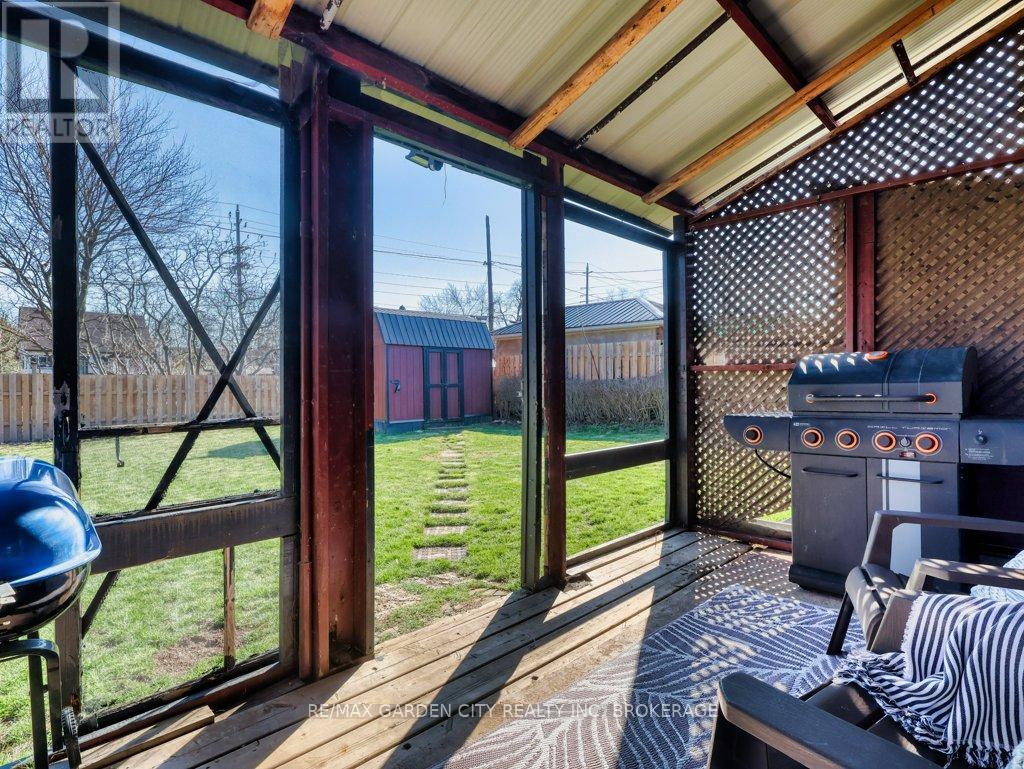 52 CARTER STREET - 6