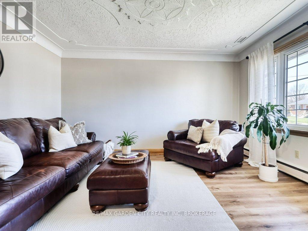 52 CARTER STREET - 8