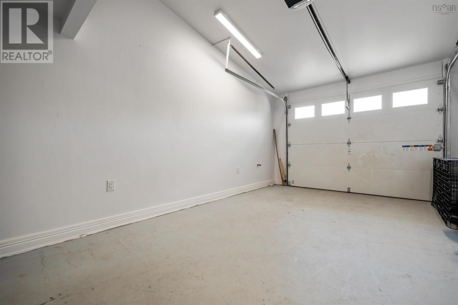 Property 23 of 24 of 12 SUMMER HILL Place