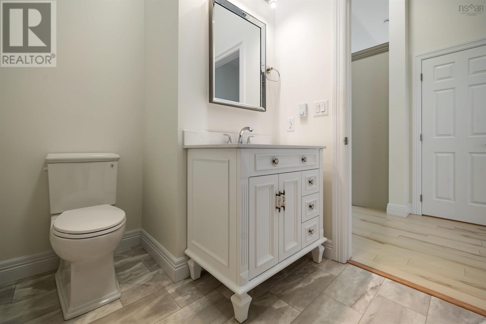 Property 9 of 24 of 12 SUMMER HILL Place