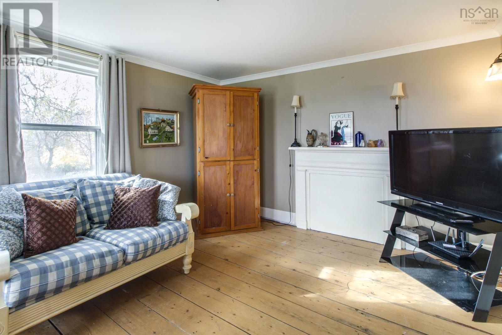 Property 37 of 50 of 6209 Highway 1