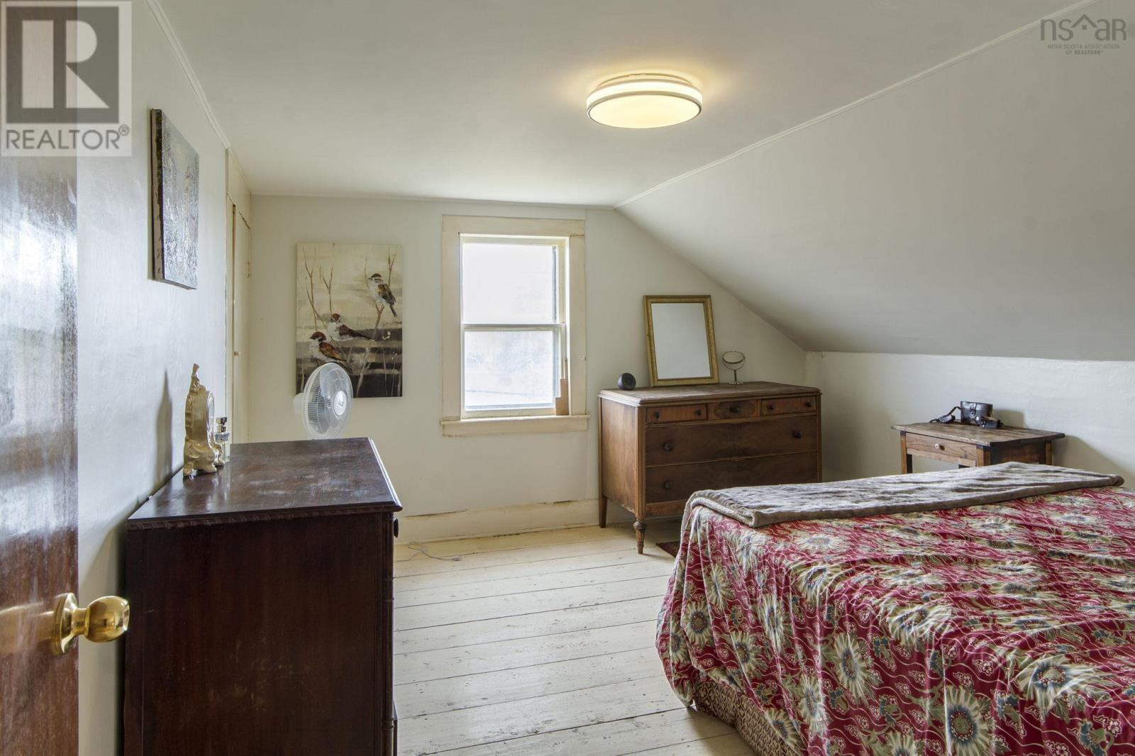 Property 3 of 50 of 6209 Highway 1