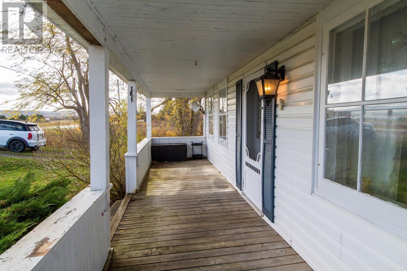 Property 7 of 50 of 6209 Highway 1