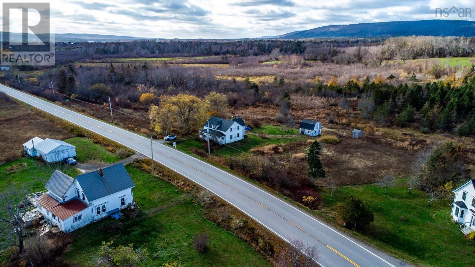 Property 45 of 50 of 6209 Highway 1