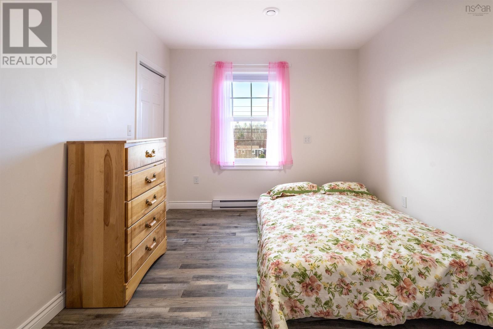 Property 33 of 39 of 157 Lake Road