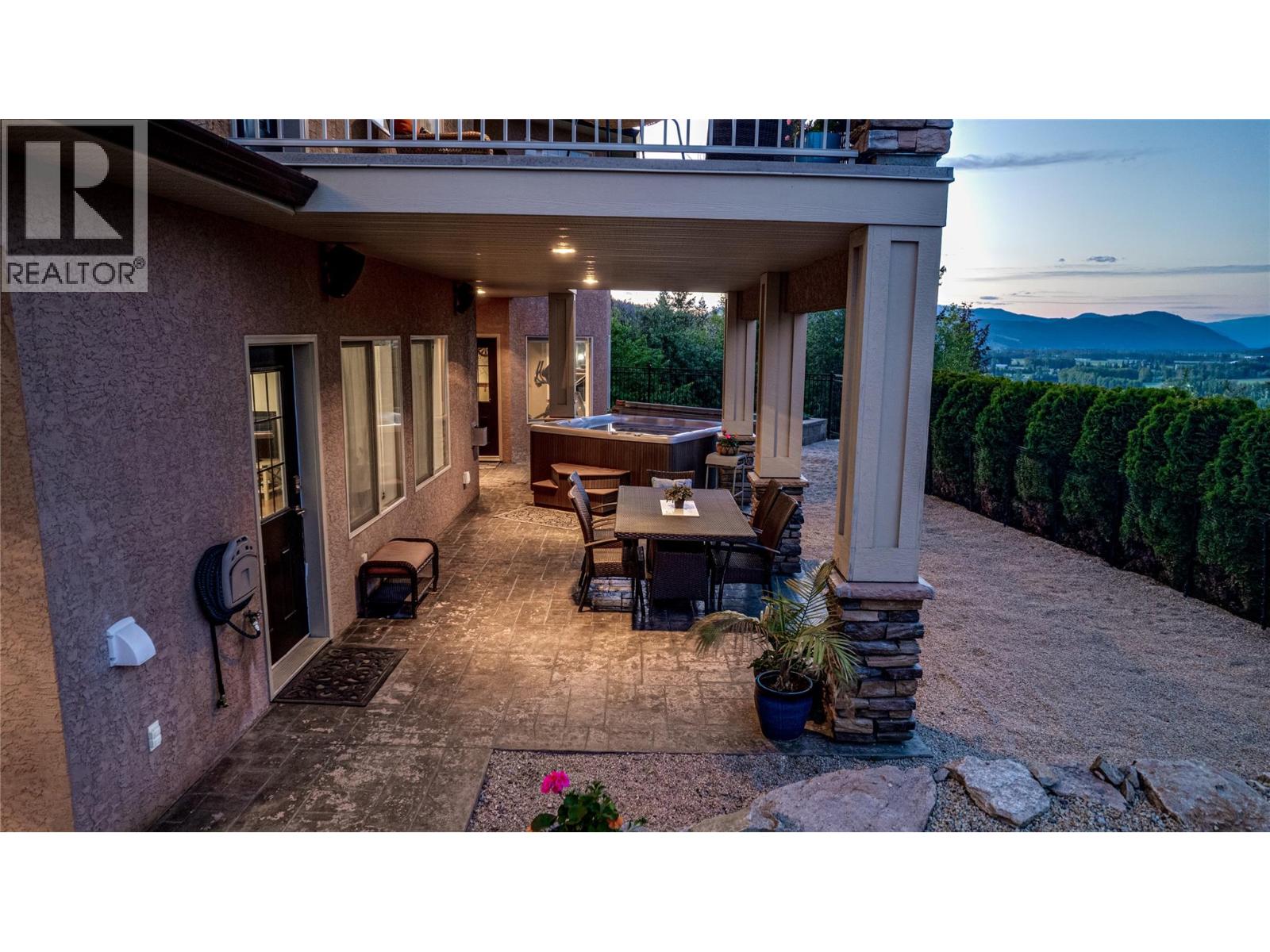 108 Red Rock Crescent, Enderby