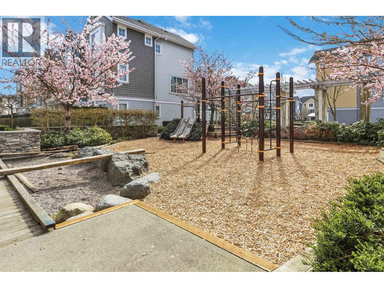 88 5551 ADMIRAL WAY, Ladner