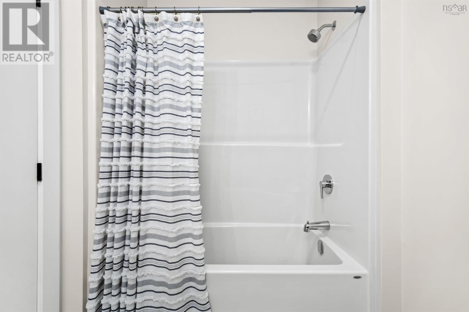 Property 32 of 36 of Lot 5127 451 Zaffre Drive