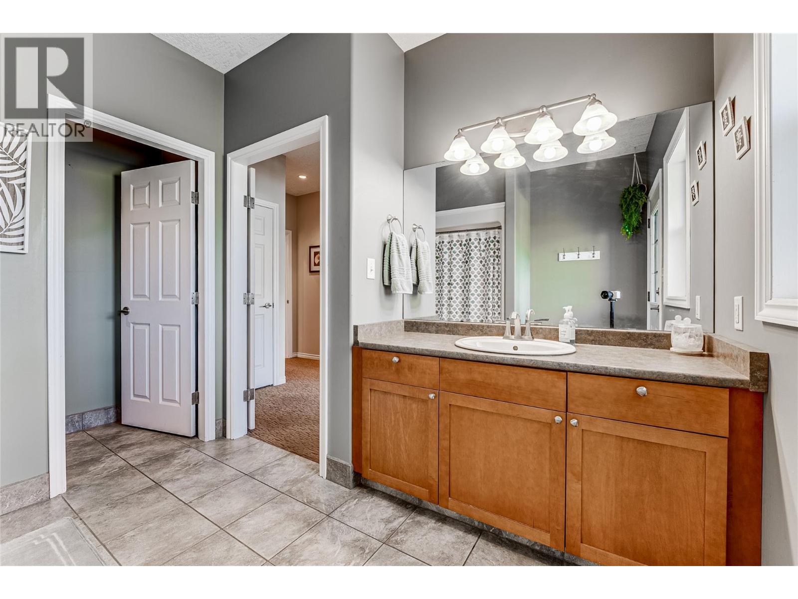 108 Red Rock Crescent, Enderby