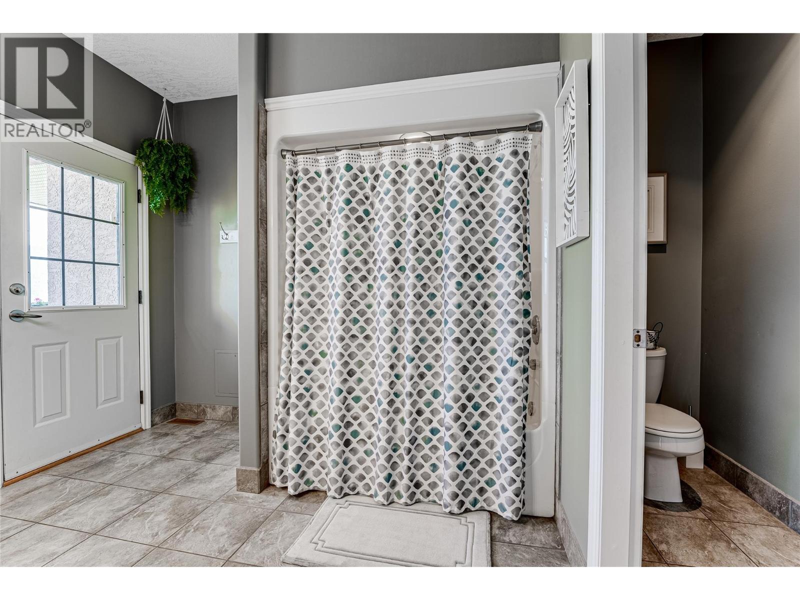 108 Red Rock Crescent, Enderby