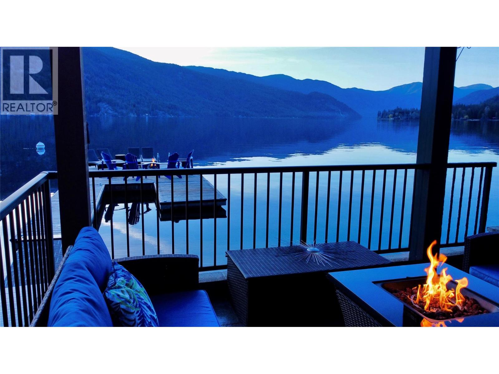 3127 EAST LAKE DRIVE - 6