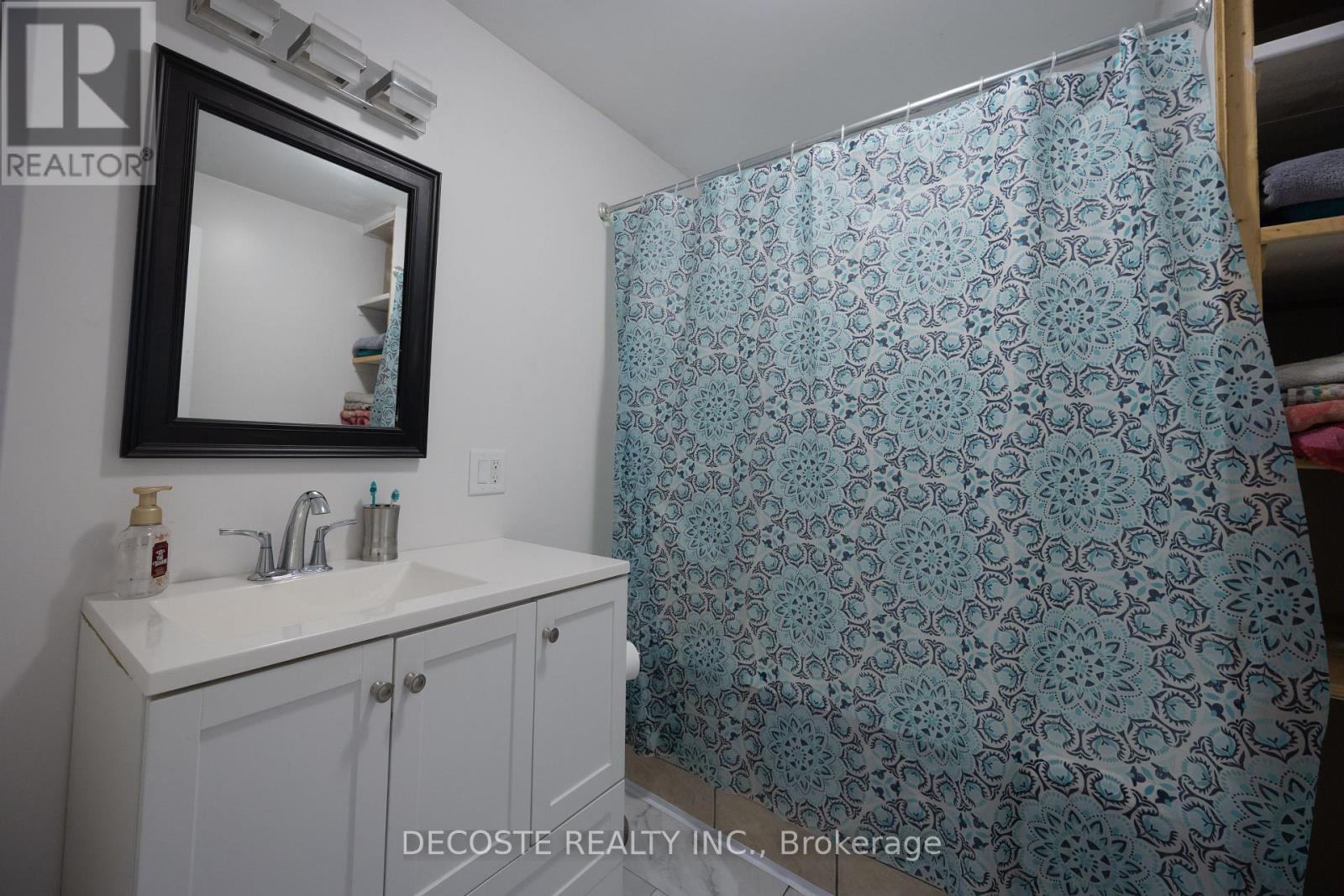 23 WOOD STREET — photo 24