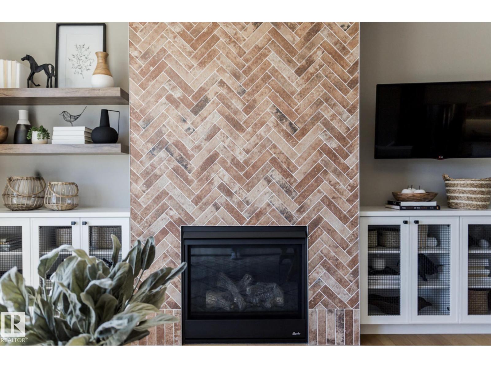 100 Redpoll Wynd, St. Albert