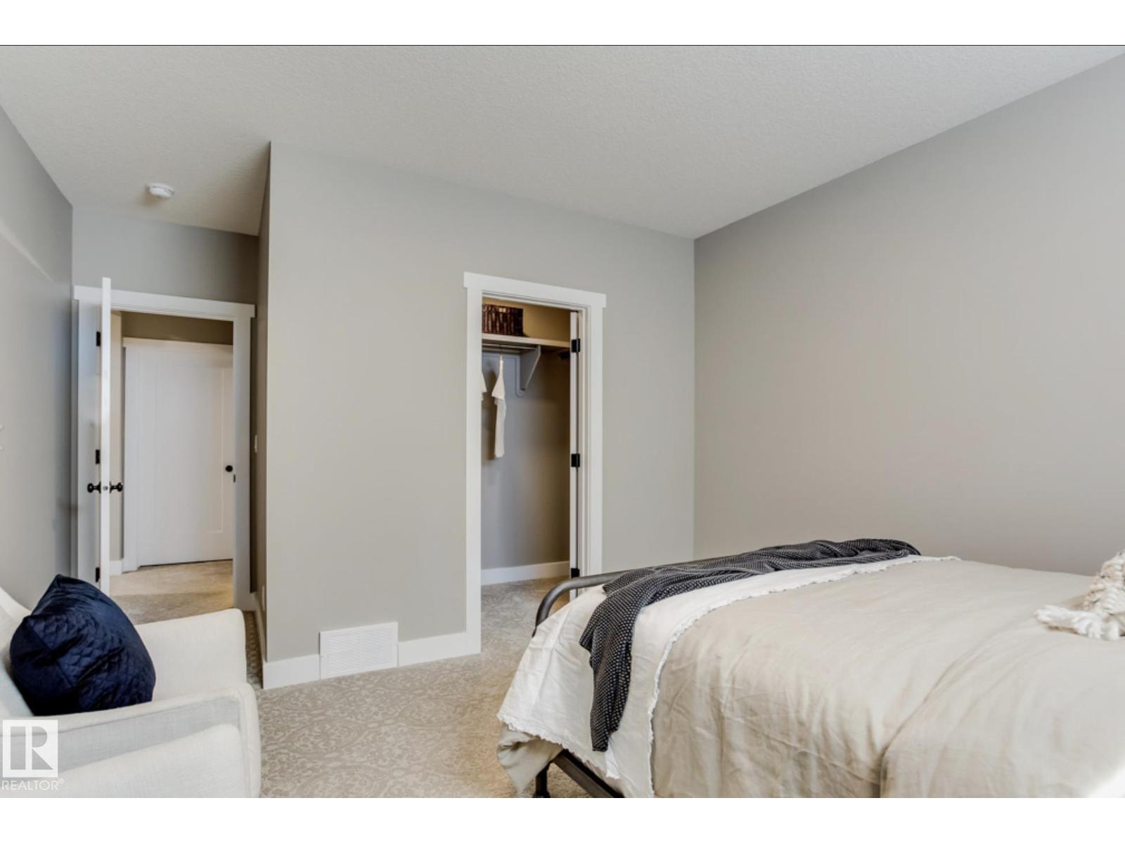 100 Redpoll Wynd, St. Albert