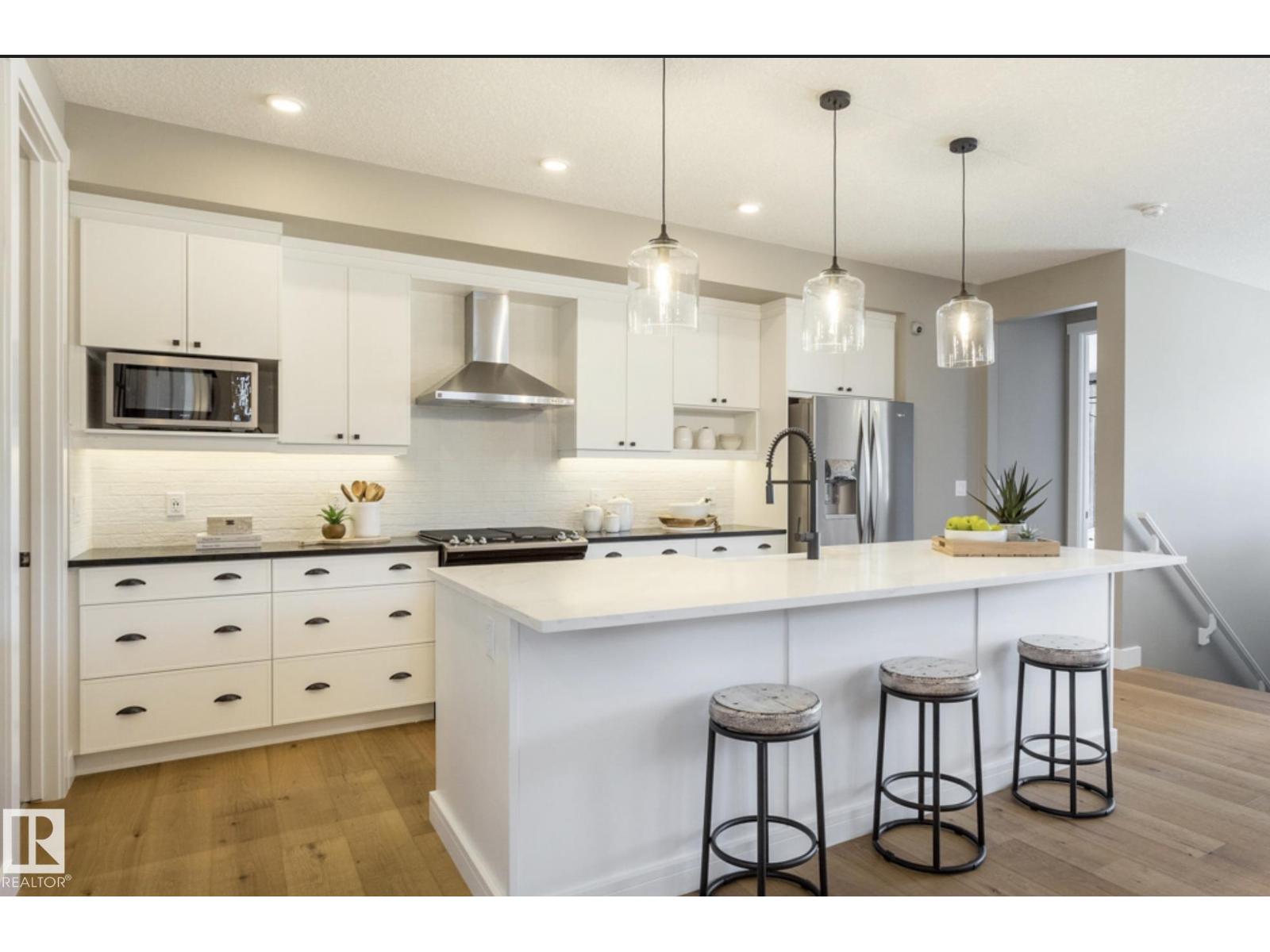 100 Redpoll Wynd, St. Albert