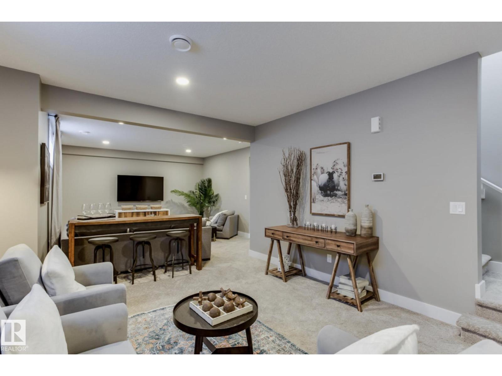 100 Redpoll Wynd, St. Albert