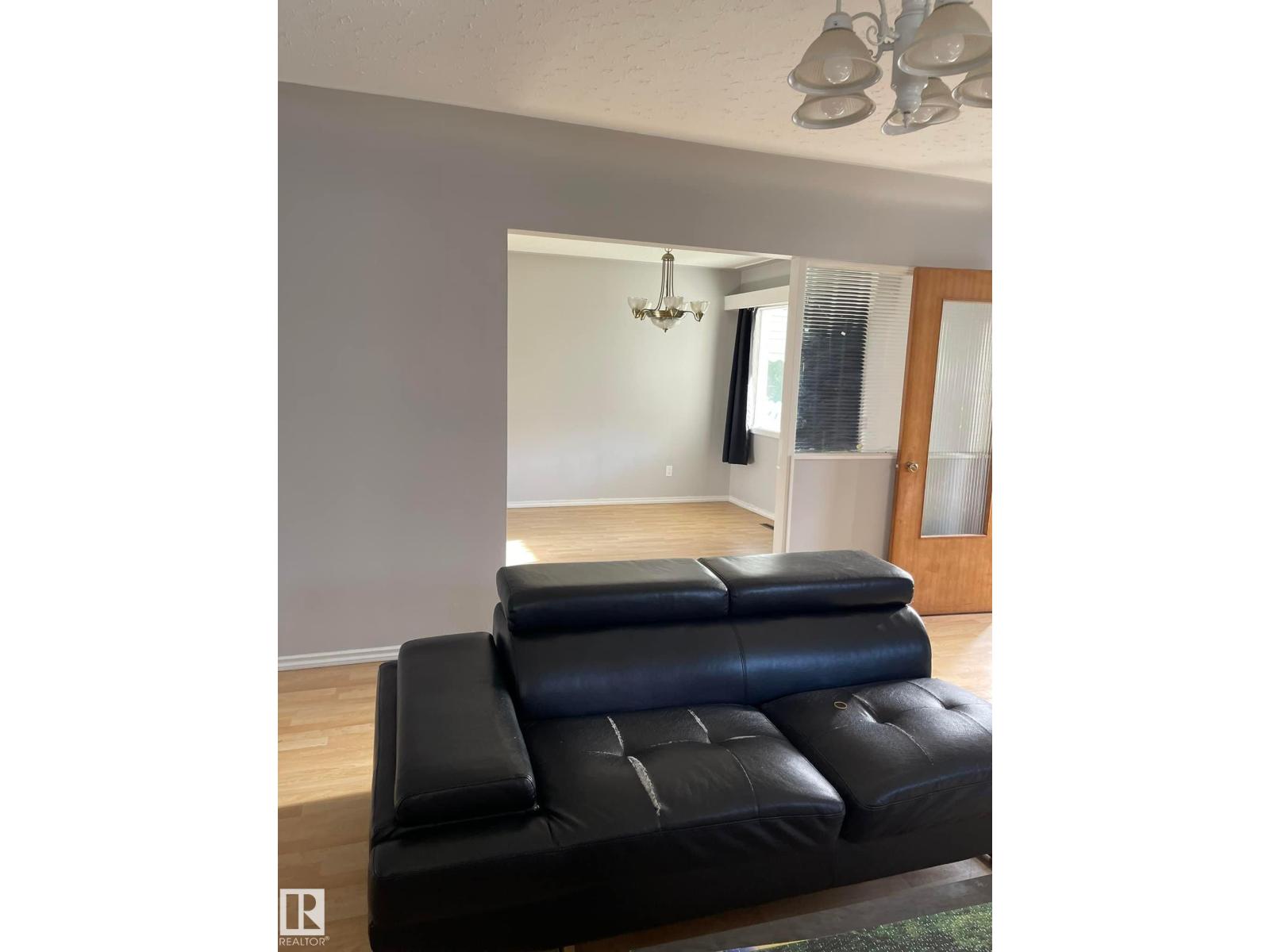 10965 96 ST NW NW, Edmonton