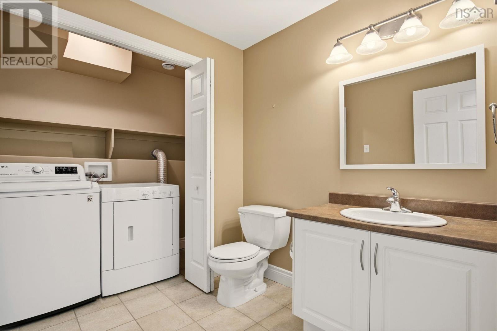 Property 32 of 33 of 94 Cutter Drive