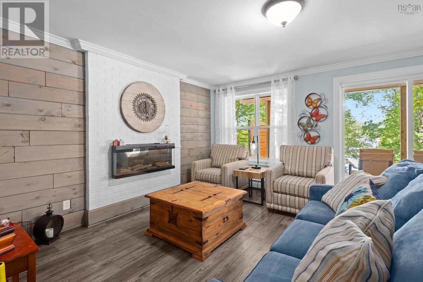 Property 26 of 49 of 19 Sawdust Road