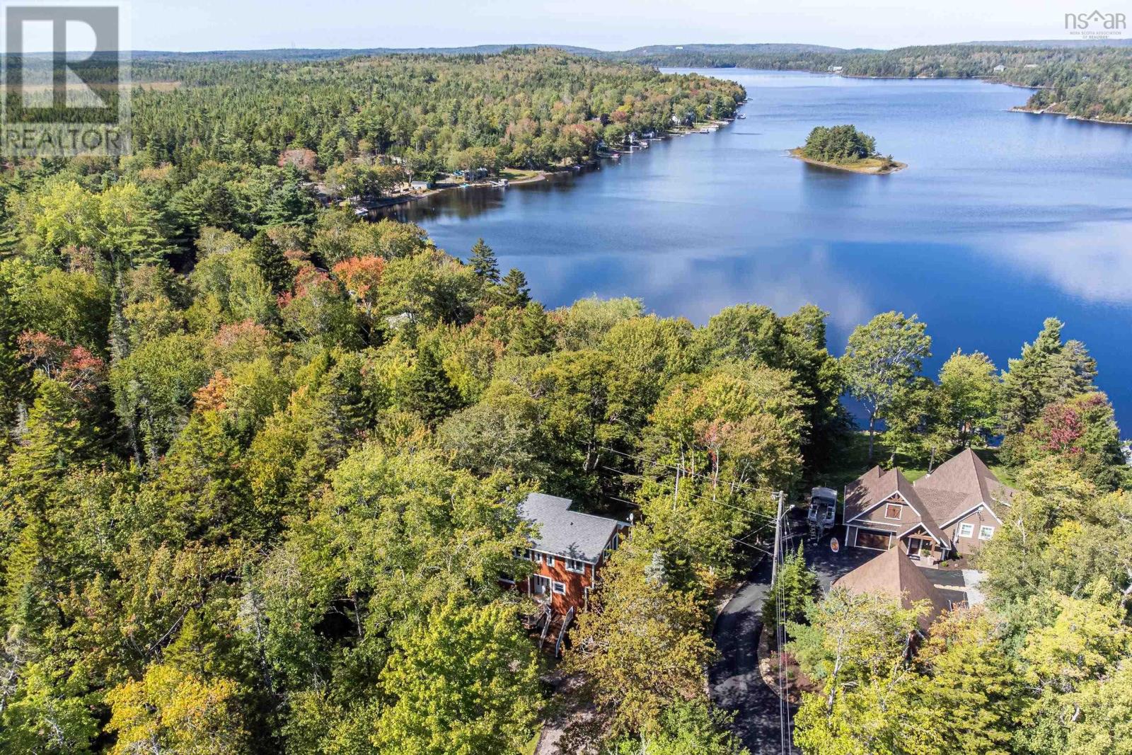 Property 12 of 49 of 19 Sawdust Road