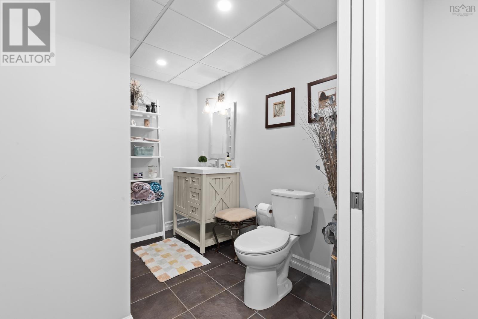 Property 6 of 49 of 19 Sawdust Road