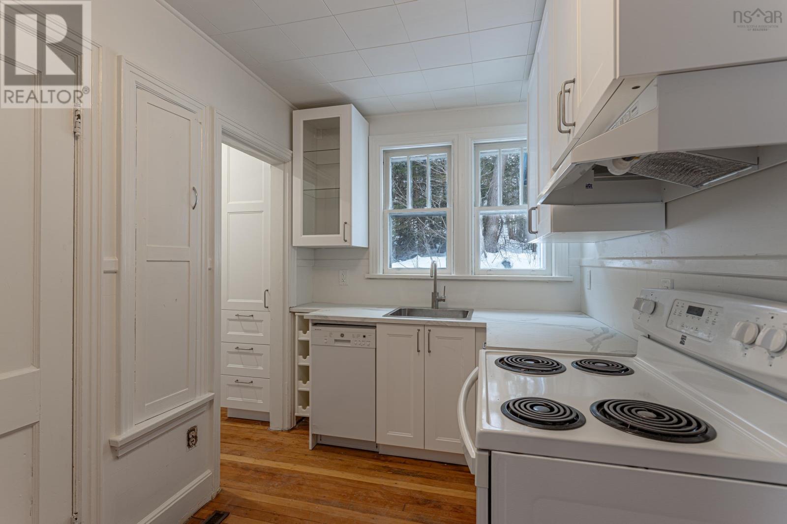 Property 27 of 44 of 19/21 Knollwood Lane