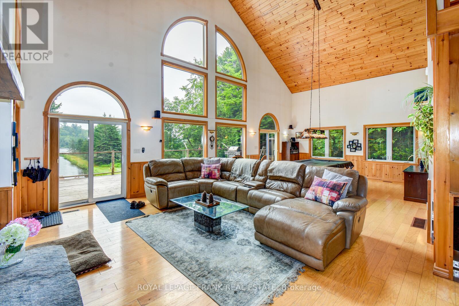 1013 MERRICK DRIVE — photo 14