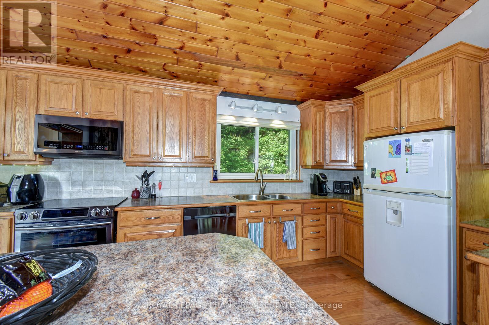 1013 MERRICK DRIVE — photo 6