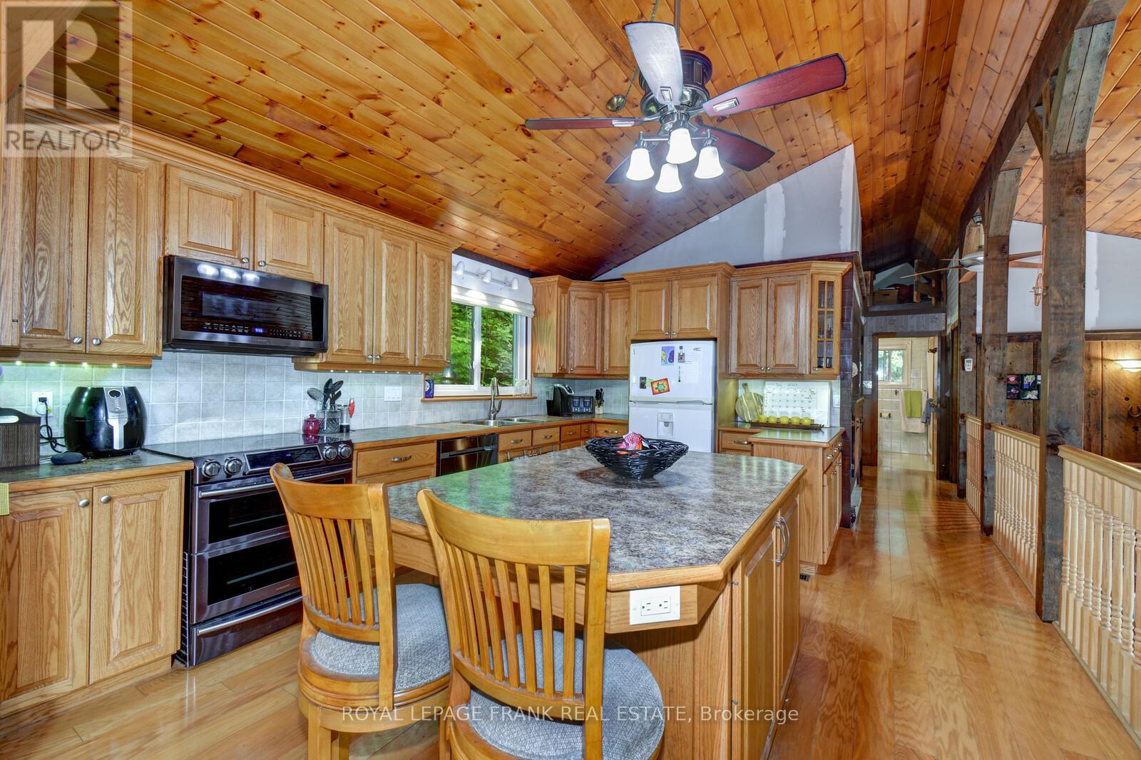 1013 MERRICK DRIVE — photo 4