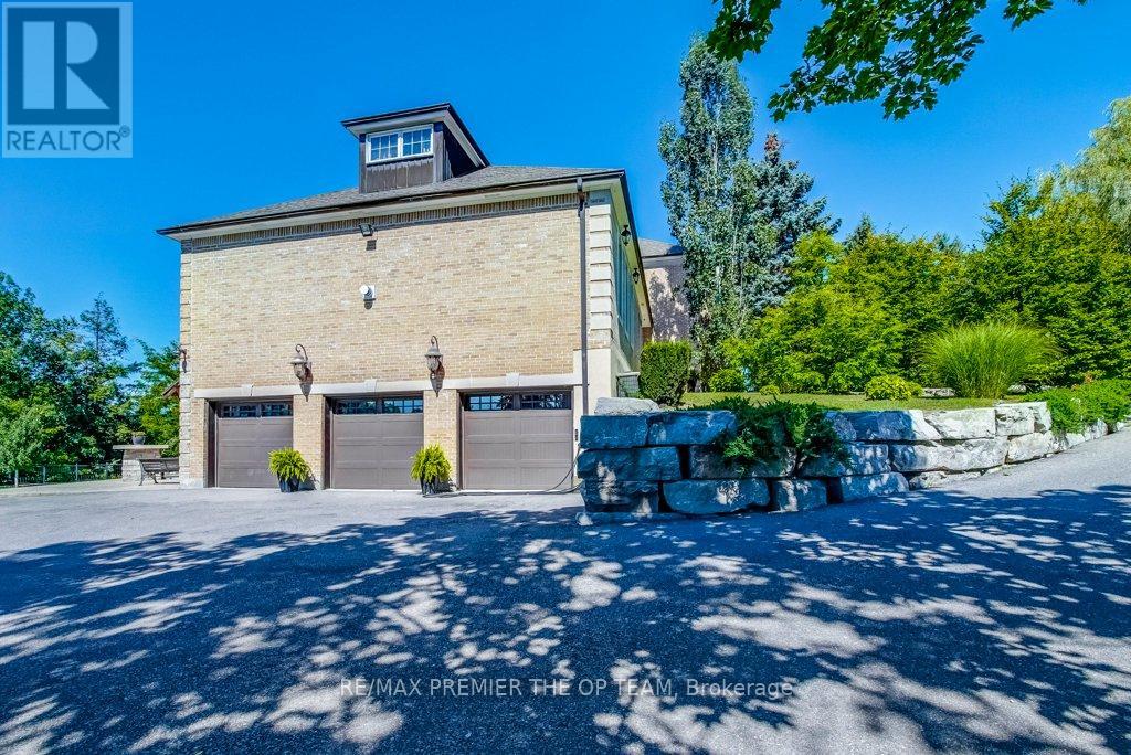 118 COWAN DRIVE - 2