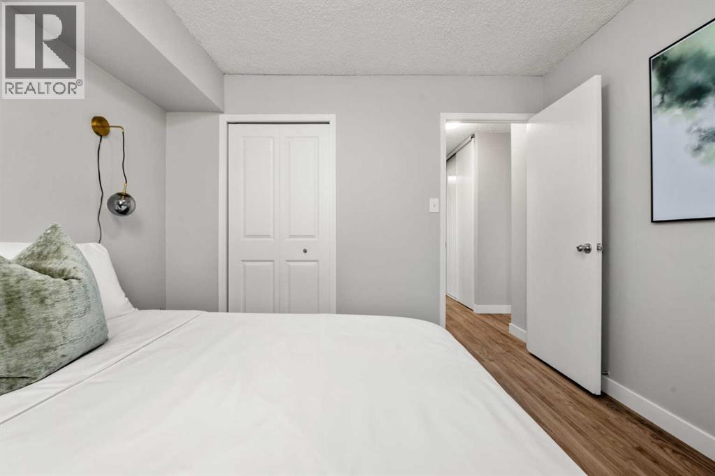 #101 313 20 AVENUE SW - 21