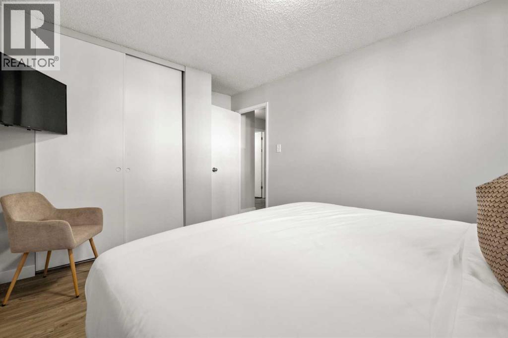 #101 313 20 AVENUE SW - 24