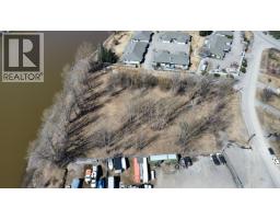 Photo 15 of 24, 757 PRESTON ROAD · Prince George, BC