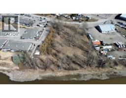 Photo 13 of 24, 757 PRESTON ROAD · Prince George, BC