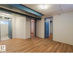 8736 76 Av Nw, Edmonton, AB T6C0J5 Photo 32
