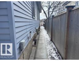 Bedroom 3 - 8736 76 Av Nw, Edmonton, AB T6C0J5 Photo 6