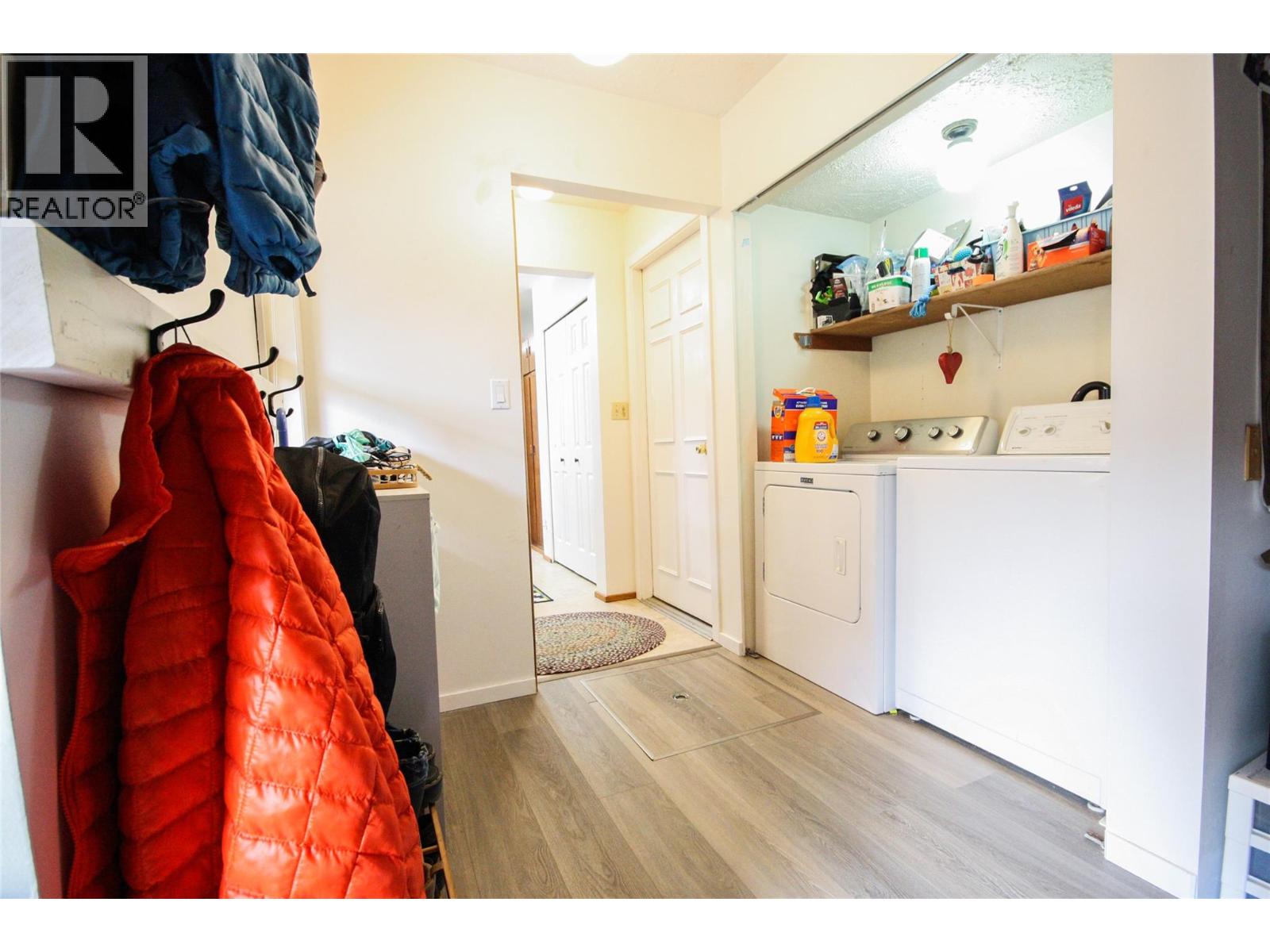 1402 AMHURST ROAD - 16