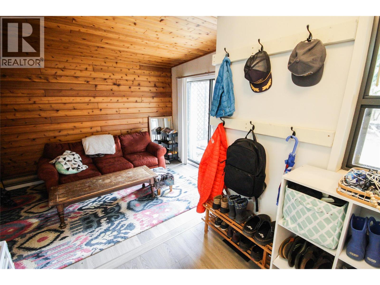 1402 AMHURST ROAD - 15