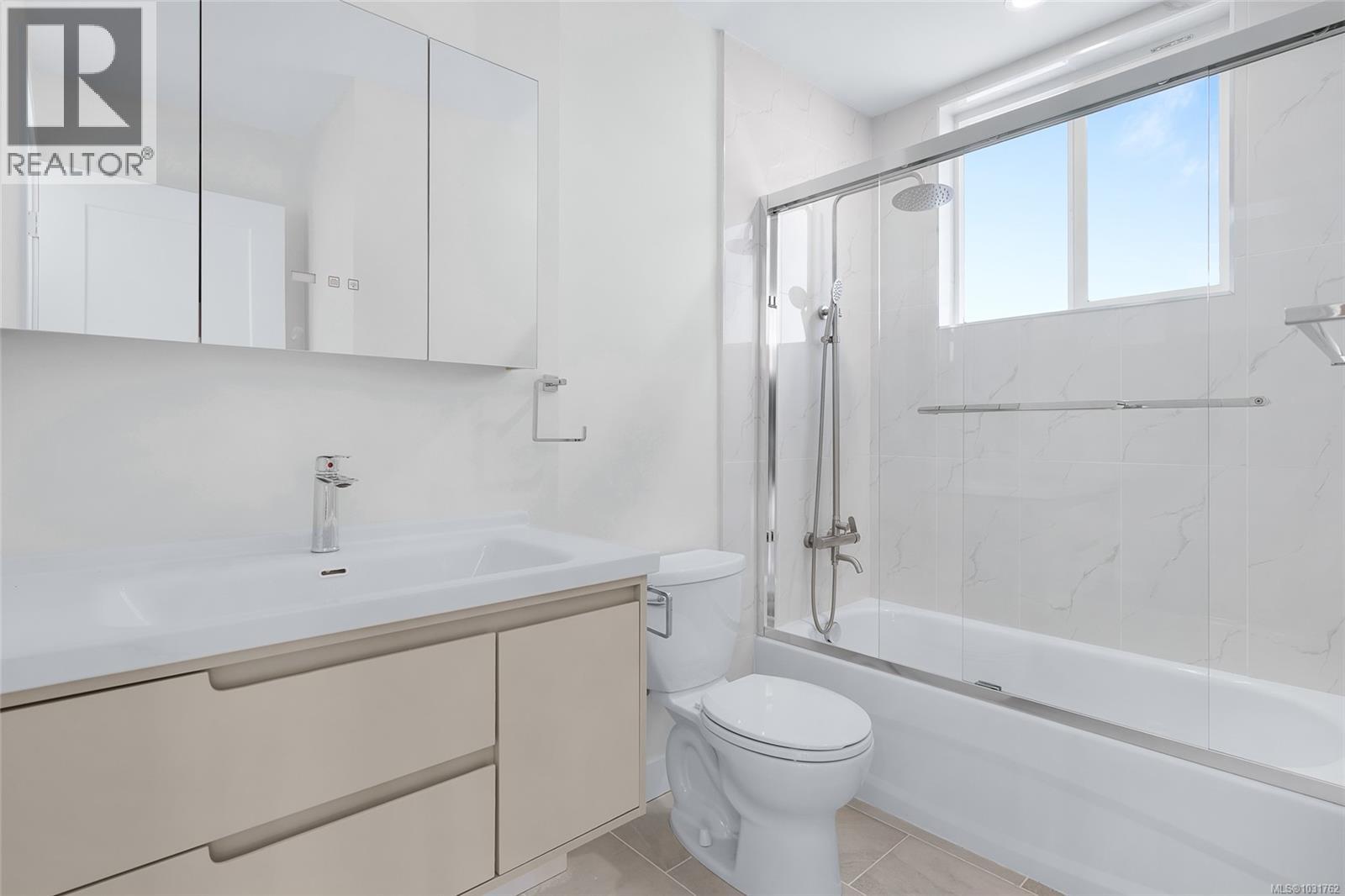 102 Linmark Way - 9