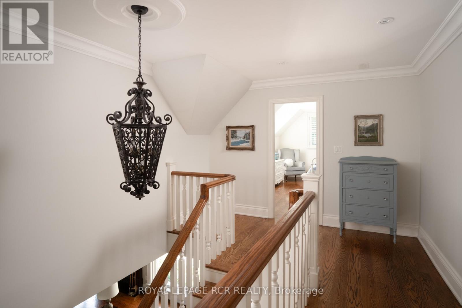 84 KENNEDY ROAD - 23