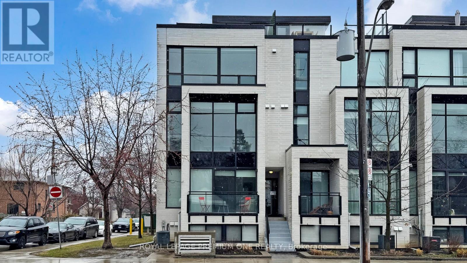 201 - 441 JANE STREET