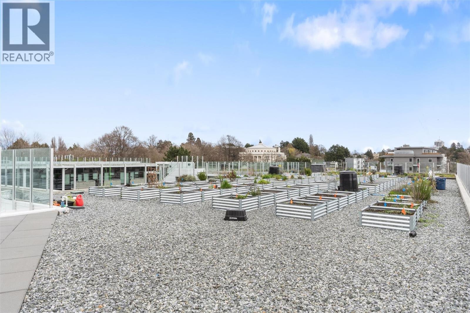 #N216 1105 PANDORA AVE - 30