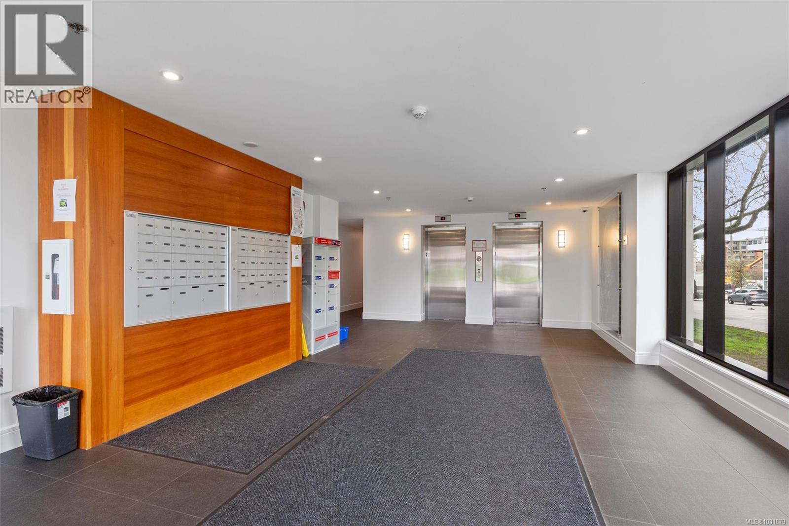 #N216 1105 PANDORA AVE - 36