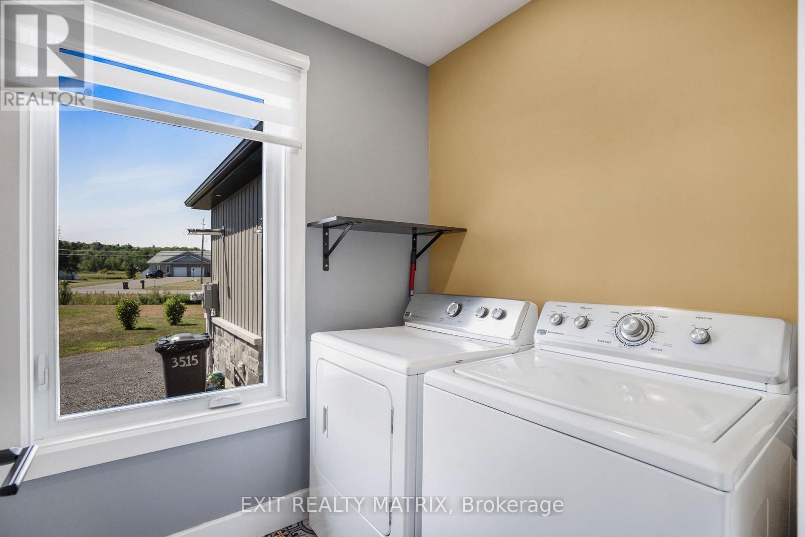 3515 FRONT ROAD E - 16