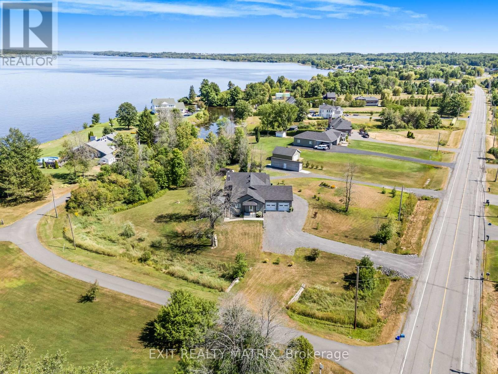 3515 FRONT ROAD E - 38