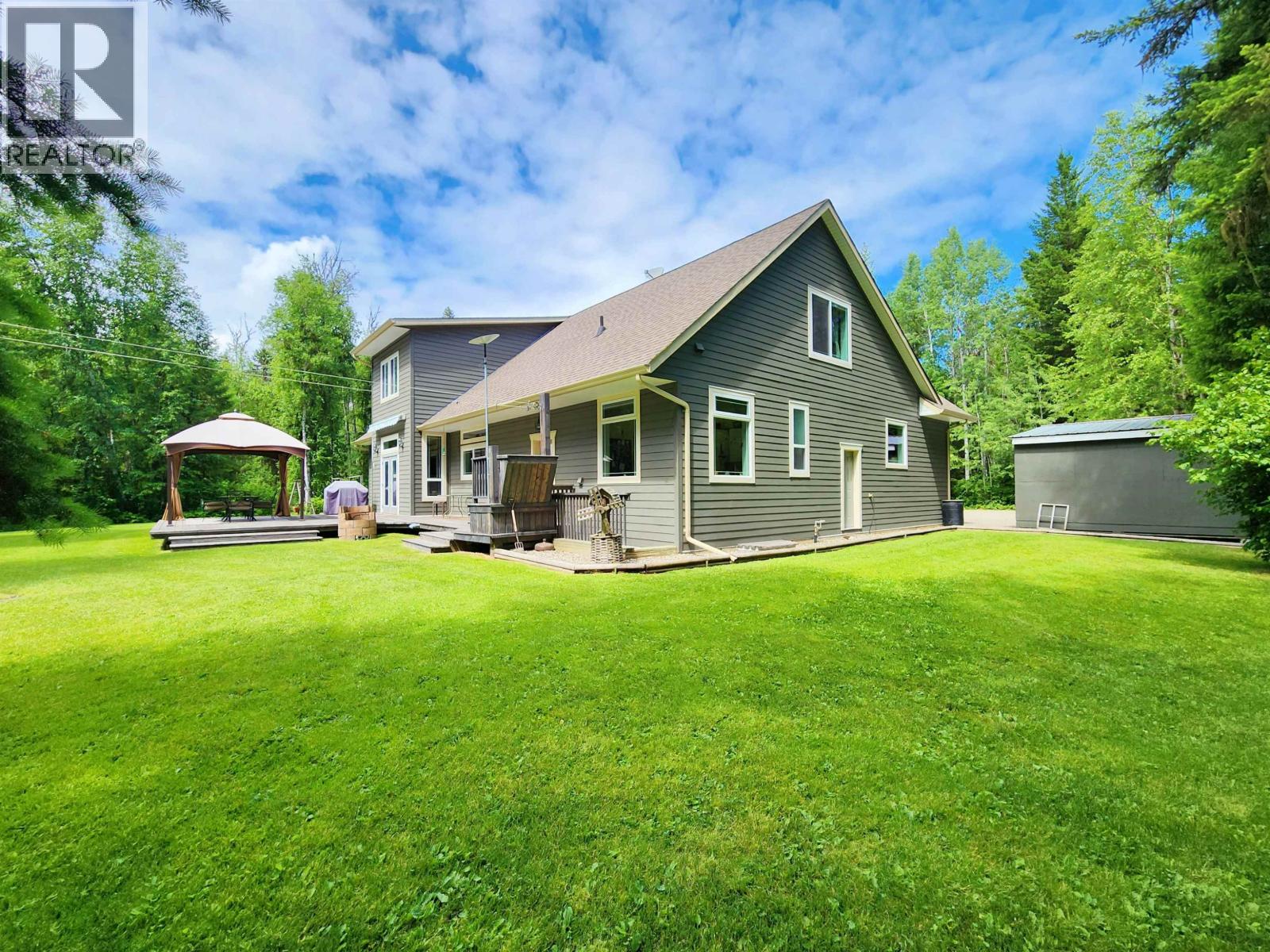 4762 CAROLYN ROAD - 2