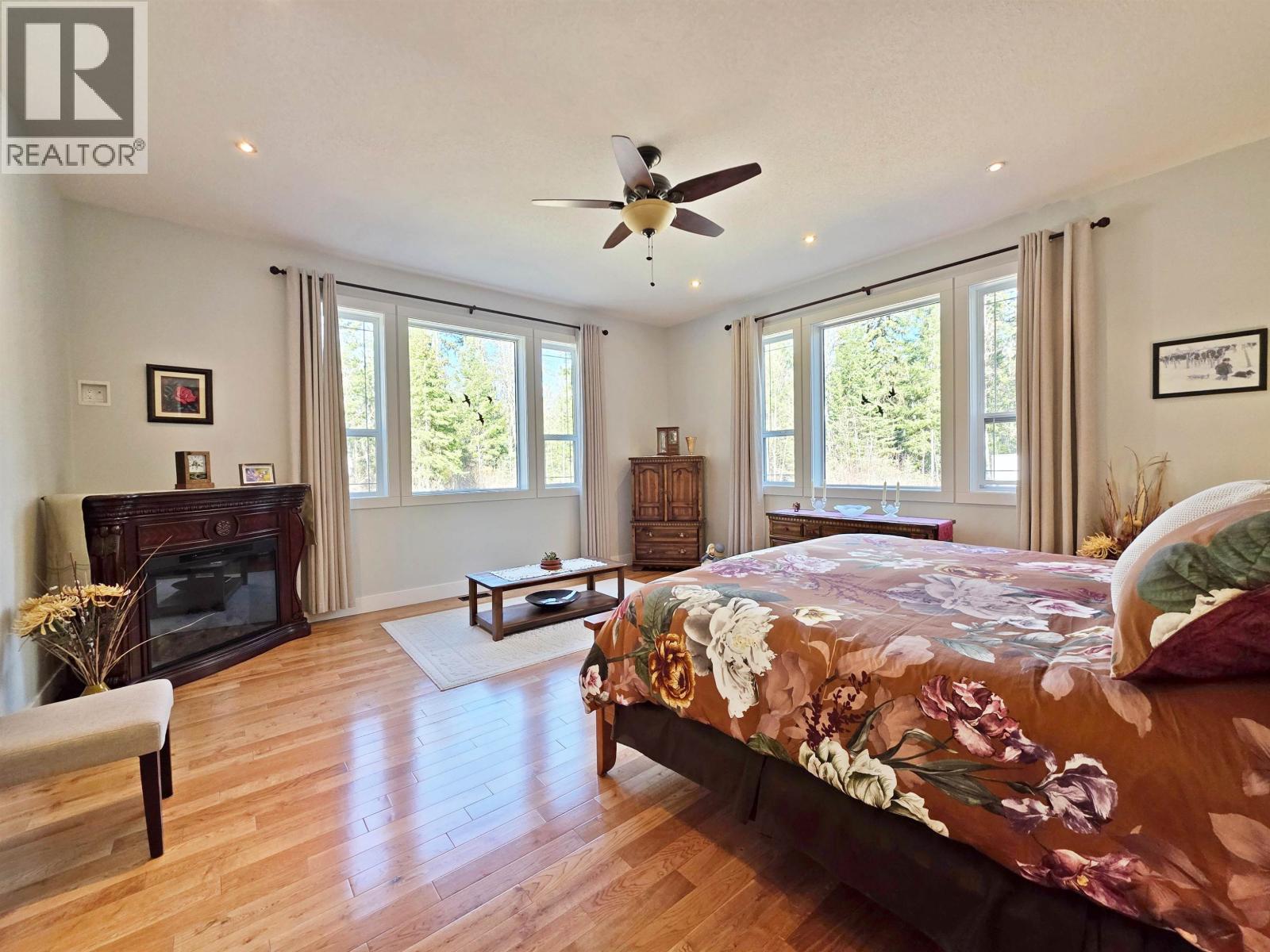 4762 CAROLYN ROAD - 28