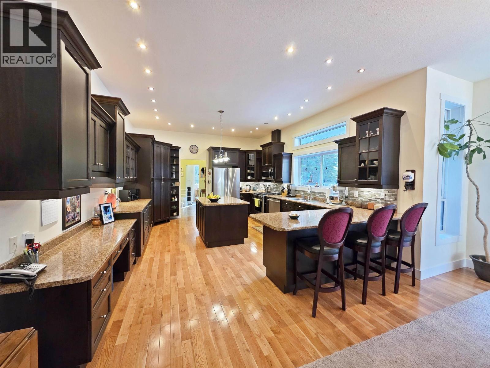 4762 CAROLYN ROAD - 17