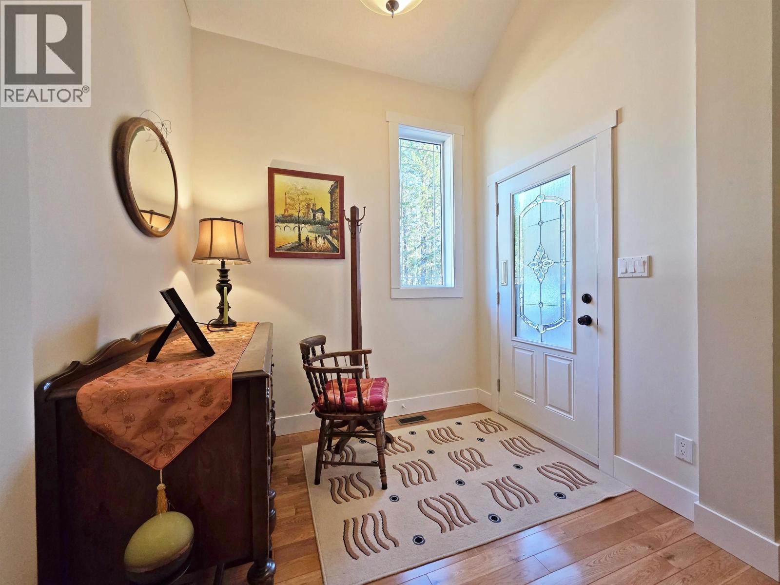 4762 CAROLYN ROAD — photo 16