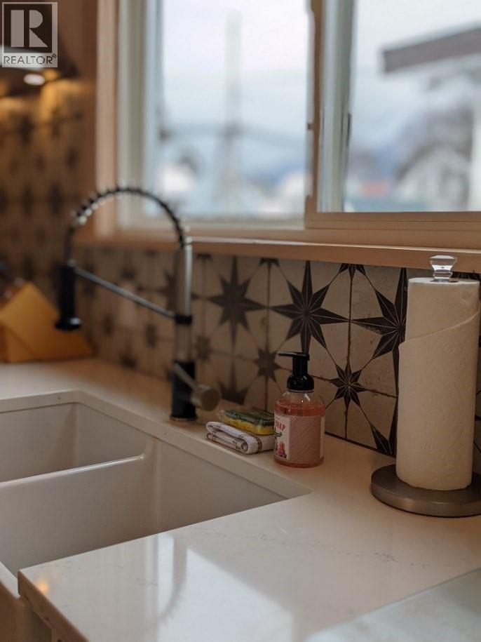 309 THIRD STREET E - 4